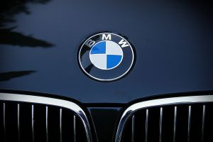 Szijjártó: A debreceni BMW-gyár meg fog épülni